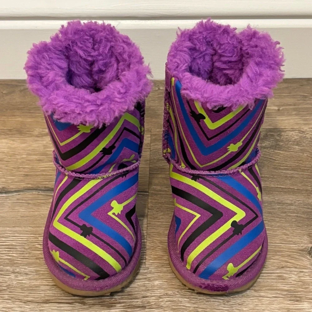 UGG Bailey Bow II Galactic Print Boots Toddler Girls Size 7